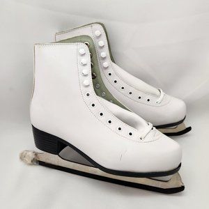 American Athletic Shoe Women's Figure Skates. NWOT